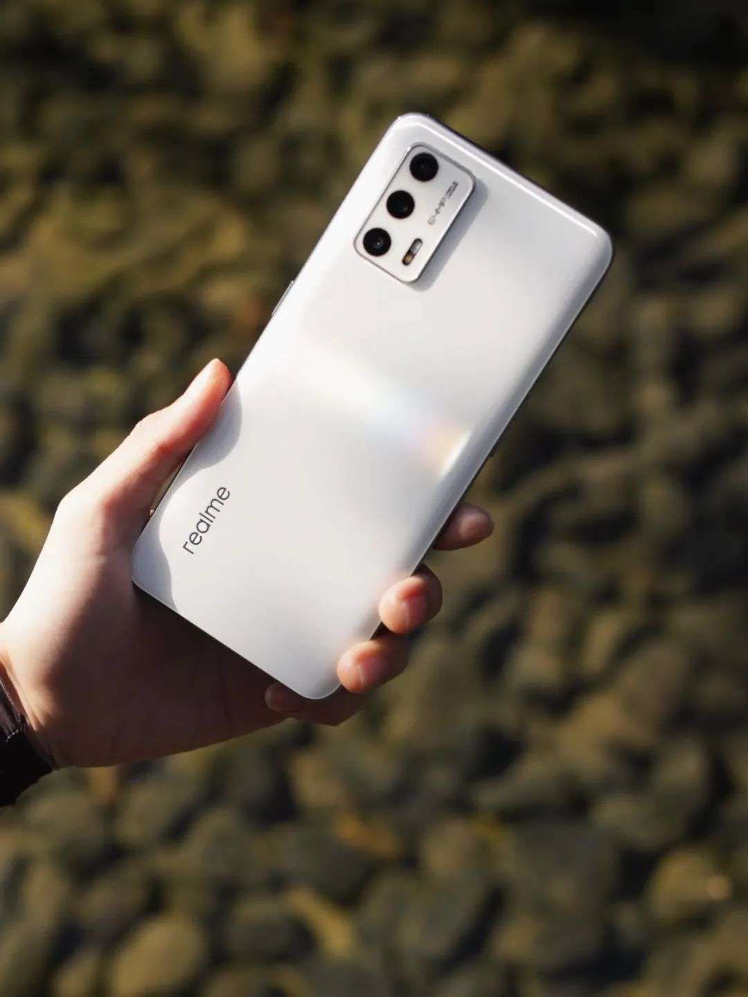 realme|雙11力克群雄挺進TOP2，披荊斬棘的realme