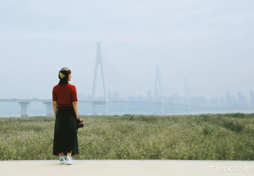 丁先生和黄小姐|比三观不合更可怕的，是认知不同