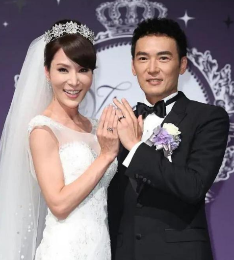 官宣|2021年被爆离婚的5对夫妻，4对已离，第五对全网希望早点离