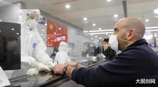 零容忍！外籍患者試圖隱瞞疫情混入中國，中方發現後強制遣返-圖5