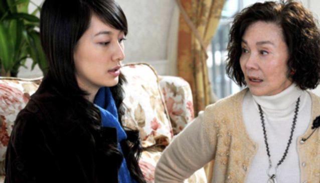 很过分地方都是 “你又不吃，我做它干嘛”母亲偏心小女儿伤了大女儿的心太心塞