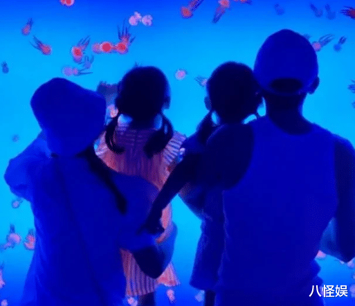 张杰|谢娜回应张杰演唱会受伤，称陪老公去缝针，他还在担心女儿被吓到