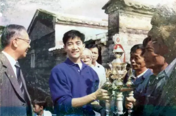 王俊凯|广东省走出来的7位明星,红了不忘本,心系家乡父老