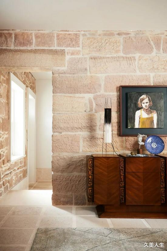 住进19世纪末的历史建筑 每一件家具都像展品