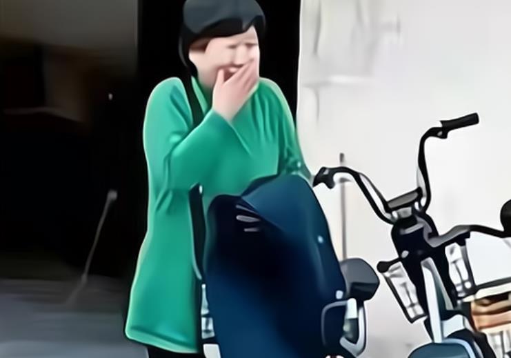 直播带货|田静直播带货被封后，带奇奇悦悦逛超市玩耍，不愿理会外界传闻