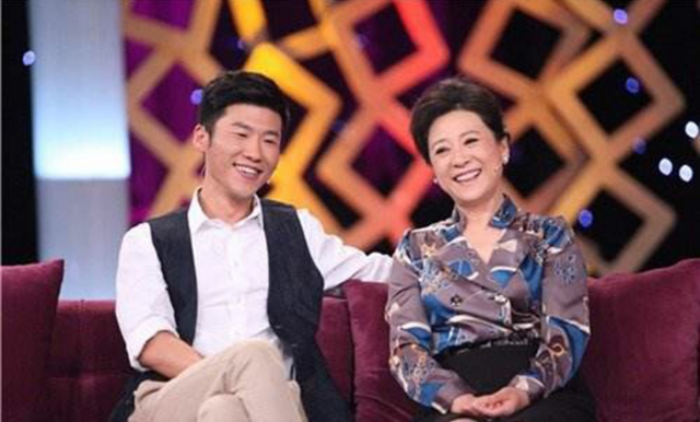 王骁|老戏骨王馥荔的儿子，被杨幂力捧多次不红，不料却被张译带火！