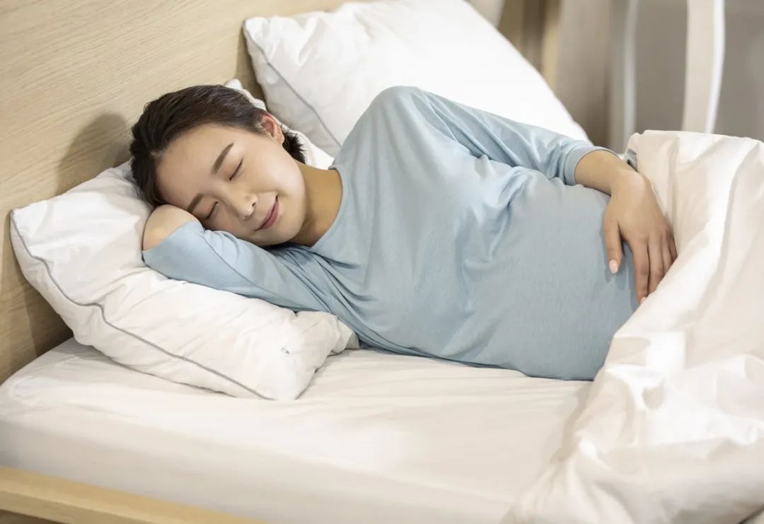 C妈学堂|受精卵着床时，会有这些感觉提醒你，如果你有可能是成功怀上了