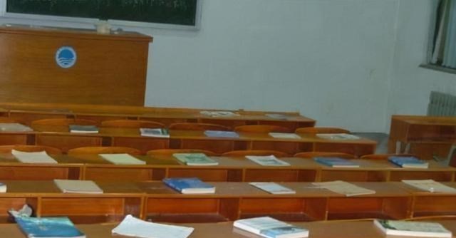 江苏一高校男生,因食堂抢座掌掴女生,所学专业曝光网友感慨良多