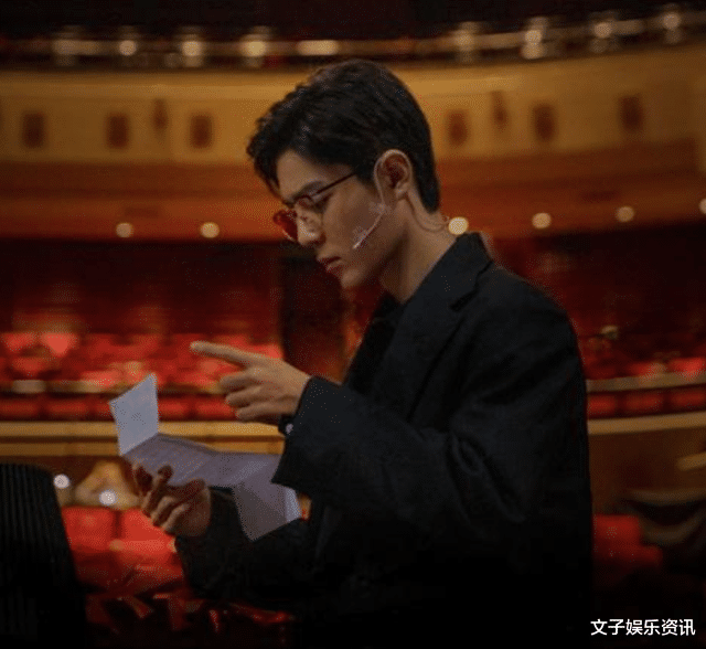 肖战|谢娜曝出，很多女星不愿意和肖战拍吻戏，看来李沁没在说谎