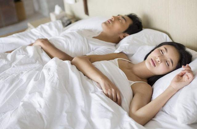 宫外孕 19岁女大学生宫外孕，医生：太惯男友的坏习惯，影响以后生娃了