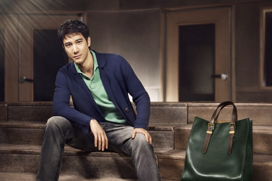 汽车|汽车品牌某菲尼迪看人真“准”，选的代言人一一塌房？