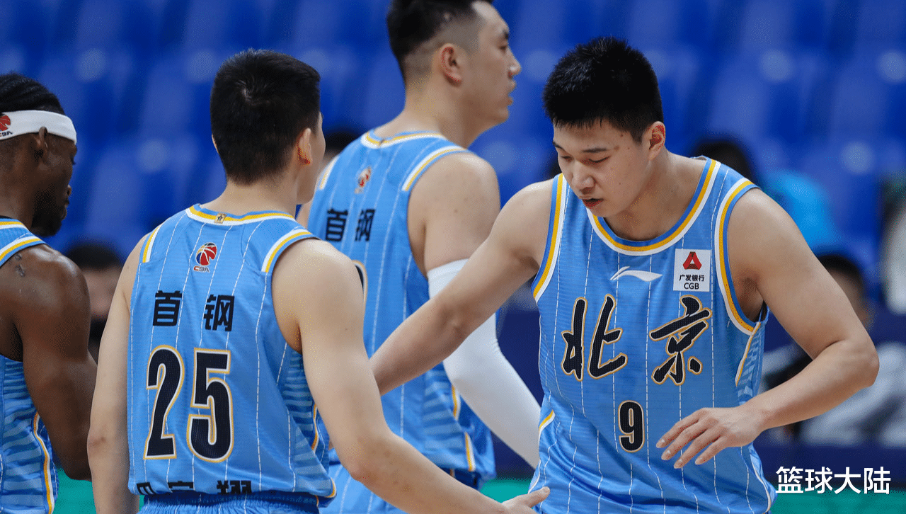 北京队|北京队进行重大调整！秦晓雯、雅尼斯目标一致，弃用四位CBA名将
