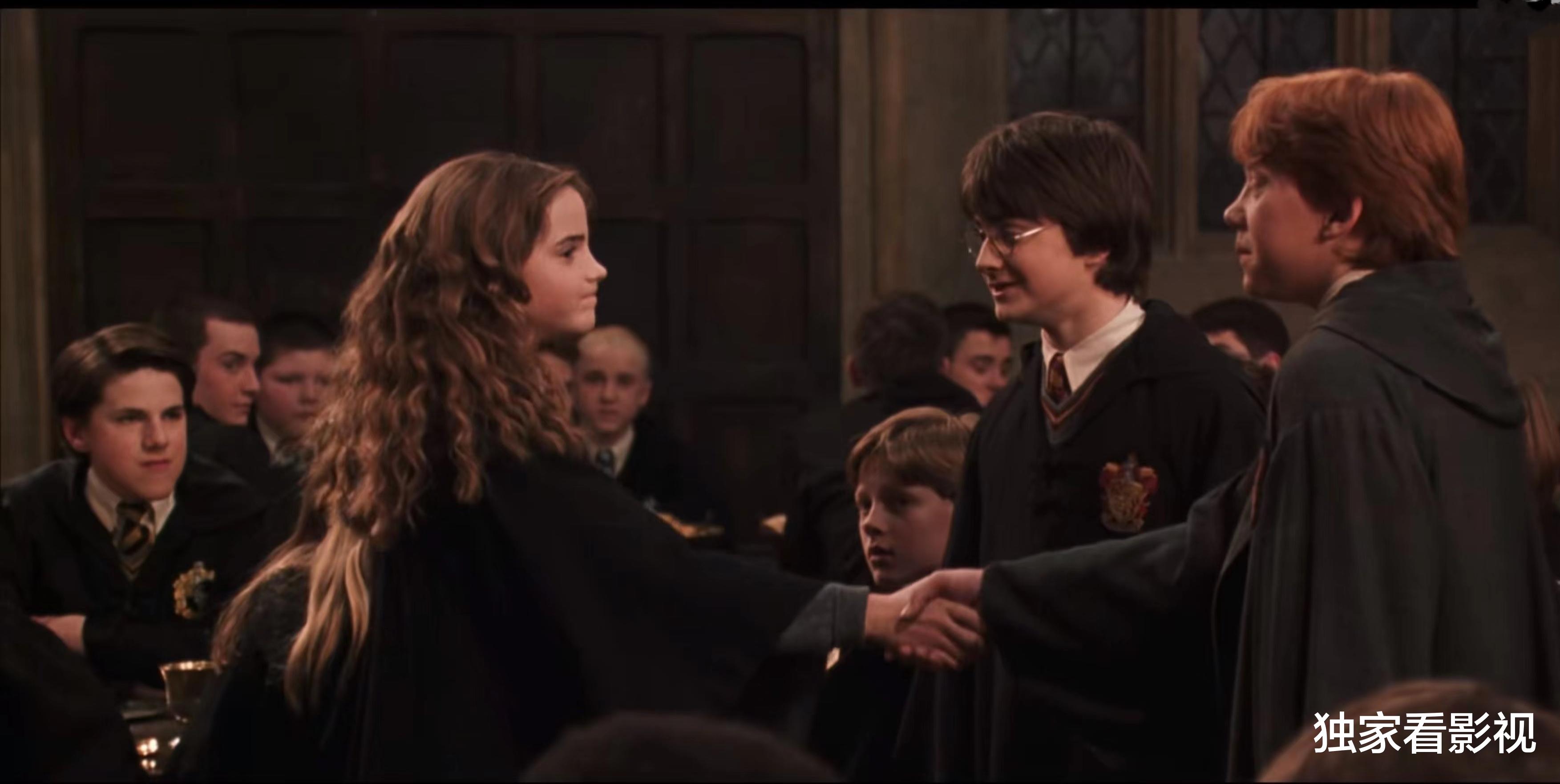 哈利·波特|《哈利波特》配角发展不输主角，有人演蝙蝠侠，有人成奥斯卡影帝