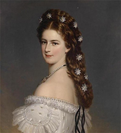 茜茜公主|茜茜公主腰围超50cm就绝食，看完当年照片才知，什么是真正小蛮腰