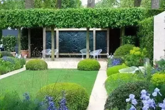 别墅与草坪,美翻了~