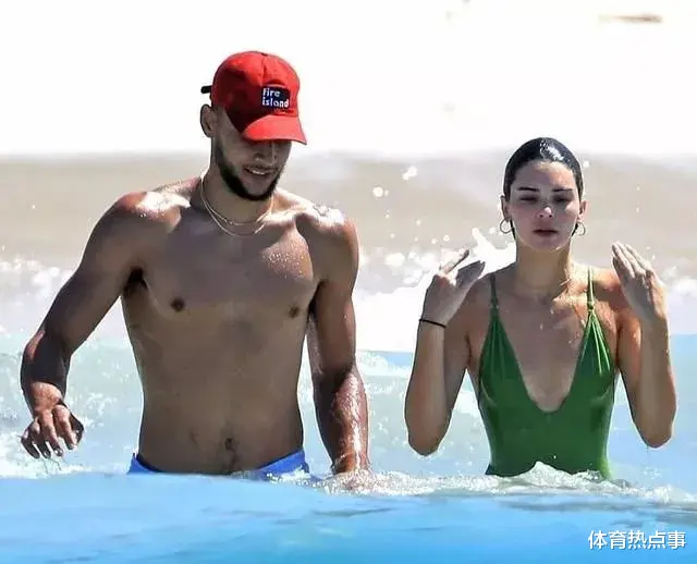 布雷克·格里芬|格里芬新恋情曝光！24岁的年轻企业家，这次又抱上一个富婆了！