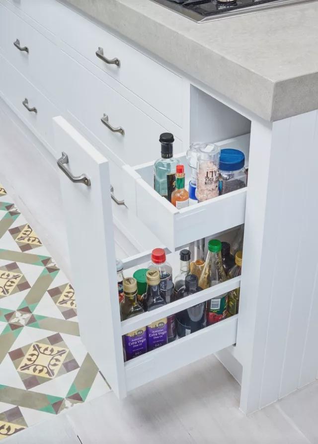 这样的厨房收纳,简直是要逆天啊!强迫症最爱