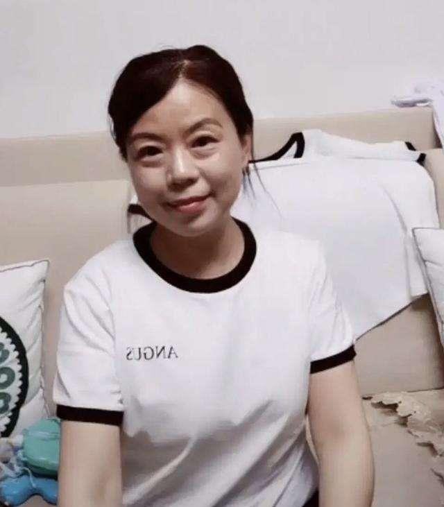 凤九|许敏这边最近频繁出事，田静直播被封，嫂子出事，这只是巧合吗？