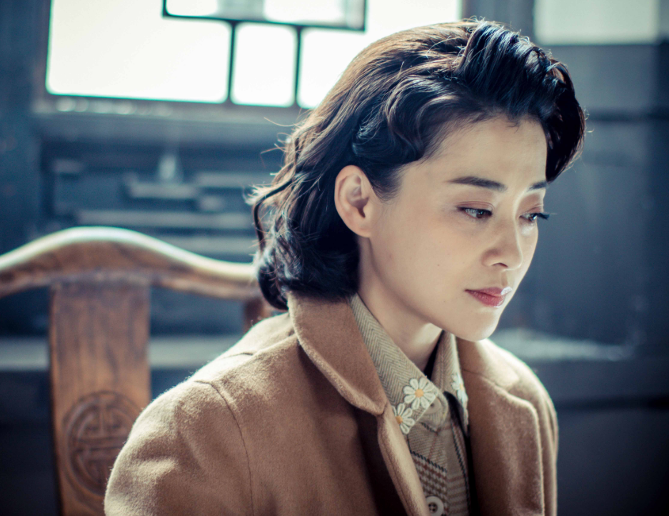 梅婷|梅婷19岁出道31岁离婚，凭梅湘南走红，如今现状如何？