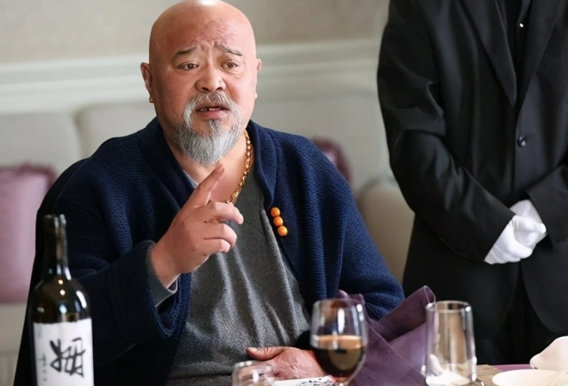 龚俊|“老戏骨”李琦：顿顿喝酒，一天两包烟，65岁“报应”来了