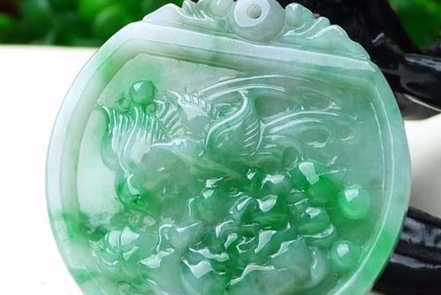 银元|翡翠摔坏之后，尽量不要找工匠修复，你知道这是为什么吗？