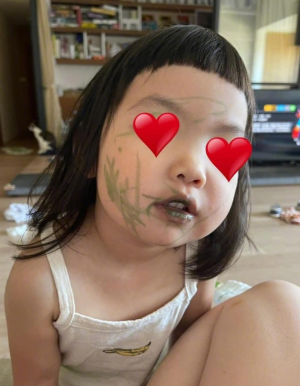 孙莉|没有说谢依霖孩子不好的意思，但谢依霖是带了俩迷你版的自己吗？