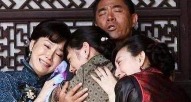 星叨叨 小妾分得30万遗产，全都还给原配儿子：我才17岁，还要去读书
