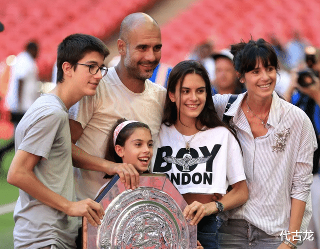 德勒·阿里|酒吧忘情舌吻！阿里撩上瓜迪奥拉女儿，双方才交往一个多月