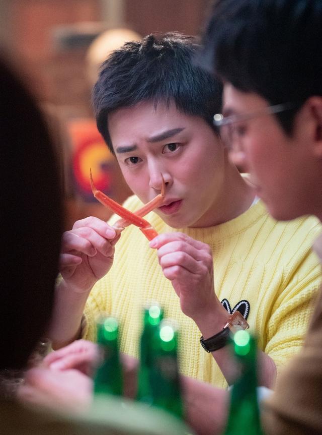 哪吒汽车|韩剧最卑微心酸男主角！曹政奭《嫉妒的化身》又惨又糗的瞬间