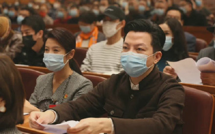 文代会|文代会正式开幕!靳东陈道明人气高,佟丽娅周涛同框,康辉显低调