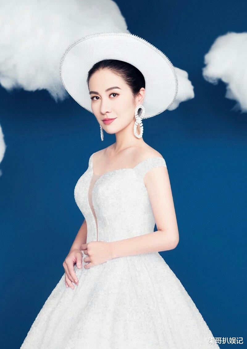 陈瑶|不肯舍弃“美”就别客串，这10位女星换上男装才叫雌雄难辨，不糊弄人