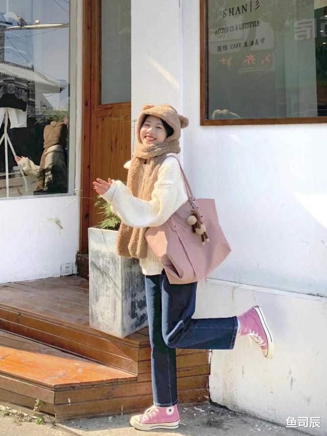 鱼司辰 入冬以后别穿裙子腿太冷了，今冬流行这几款裤子，简约大方有气质