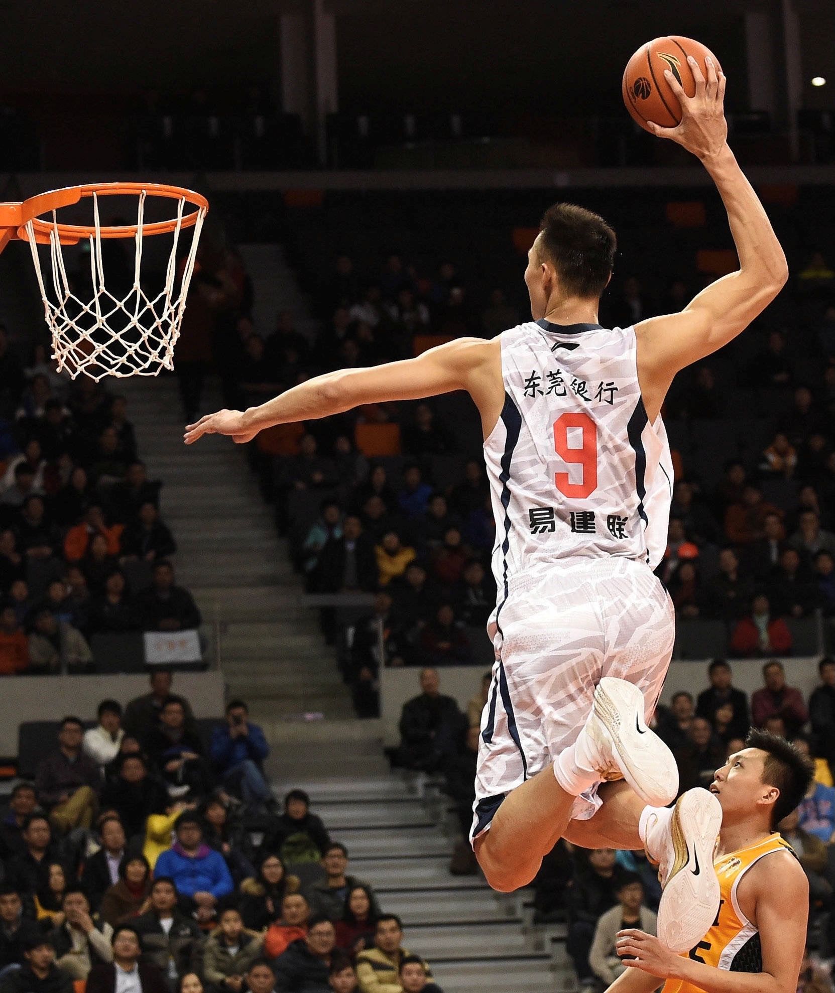 杜锋|杜锋双喜临门，17分横扫吉林又迎回夺冠王牌，CBA争冠重磅加码
