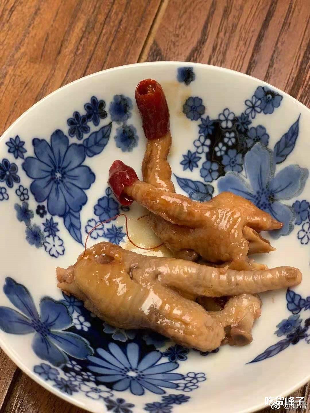 青菜|自律多可怕？海清用餐居然用秤称，半盘青菜分2顿吃，难怪那么瘦