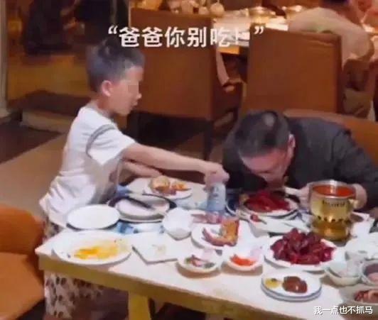 佟丽娅|又一个吴姓艺人被捕！这一次，他彻底凉了！网友：大快人心!