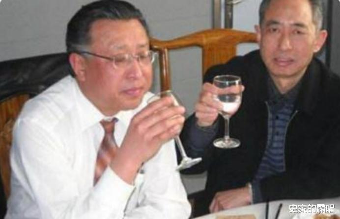 史家的霸唱 邱满囤：一次灭鼠80吨，却遭5位专家狠批，最终将秘方带入黄土中