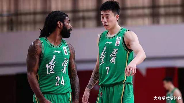 辽宁男篮|辽篮麻烦了！杨鸣一意孤行埋祸根，CBA争冠暴露重大隐患