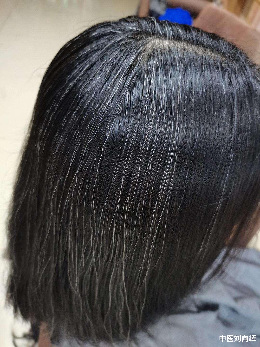 中药|简单一味中药，泡水喝，滋阴养血、补精益髓、延缓衰老