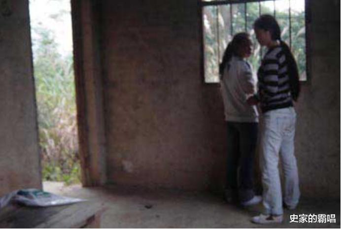 史家的霸唱 14岁女孩离家后失踪，被老汉拐走6年生3娃，找到时父母已不敢认