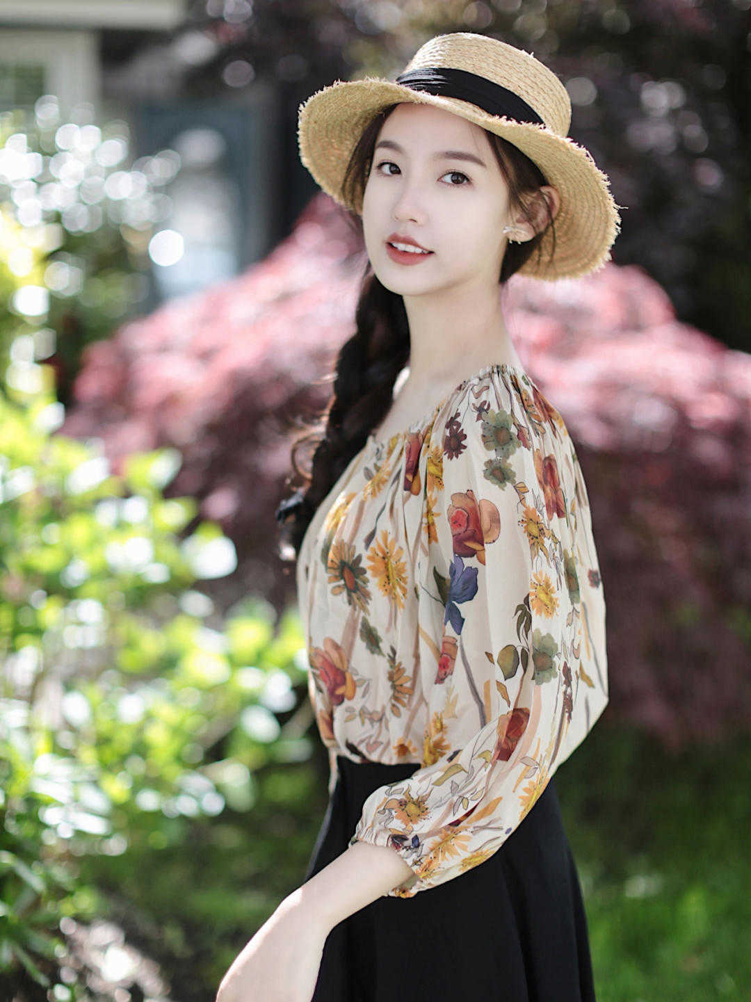何有强|今夏的裙子：“越长越时髦”，优雅显高，这几款能让你提升气质