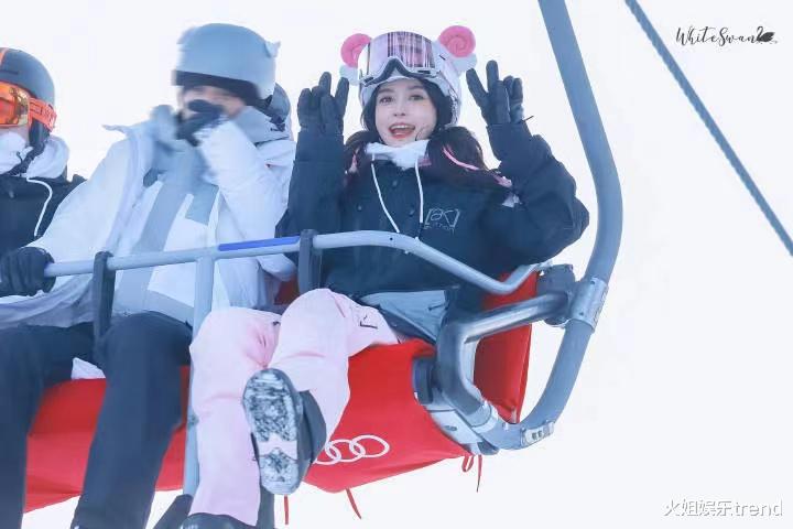 Angelababy|虞书欣Angelababy仅差6岁，baby的少女感去哪了？