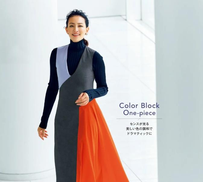 奶球妈咪聊|50岁的女人，告别“花哨”单品，用经典款式搭配出气质，穿出魅力