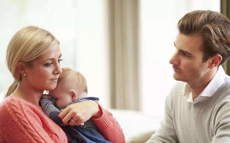 小雪妈妈育儿|“月子仇一辈子”,女人真正该恨的,这个人不该是婆婆