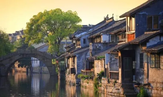 上海市|当你老了，一定要在乡里有套房.