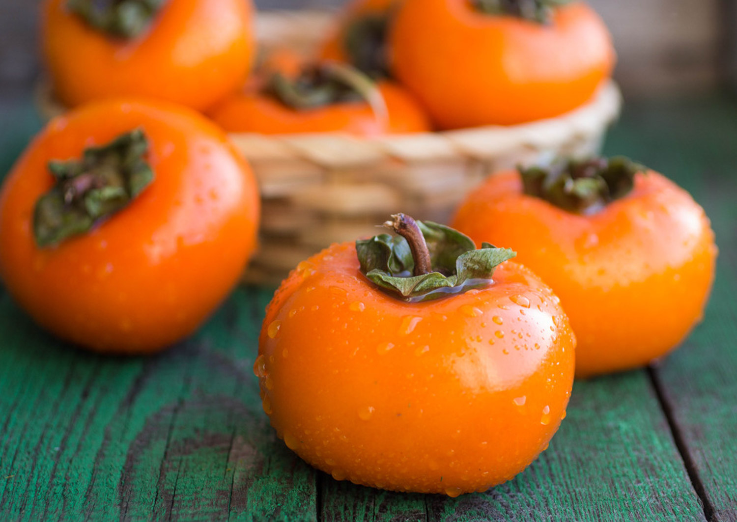 菁妈育儿|营养师:一岁前宝宝食物“黑名单”出炉,牛奶、海鲜、柿子皆上榜