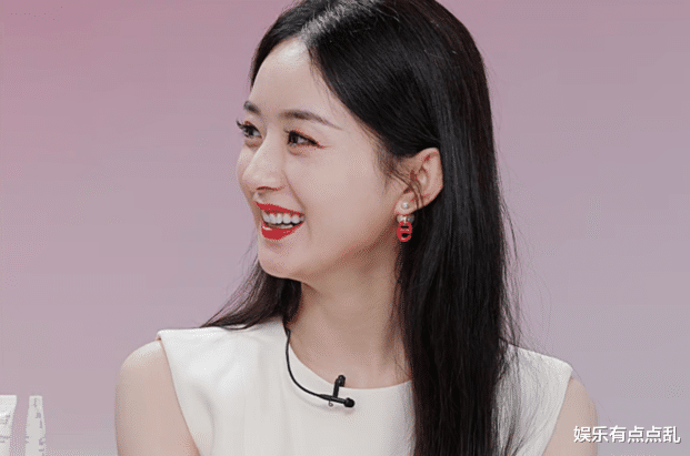 张云雷|淡妆直播的赵丽颖一脸疲态, 被问冯绍峰, 她的回应透露两人现在关系