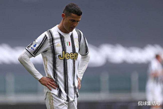 尤文图斯|尤文罗皇，无人帮忙！C罗多次要球+屡遭无视，尤文队友彻底孤立CR7？