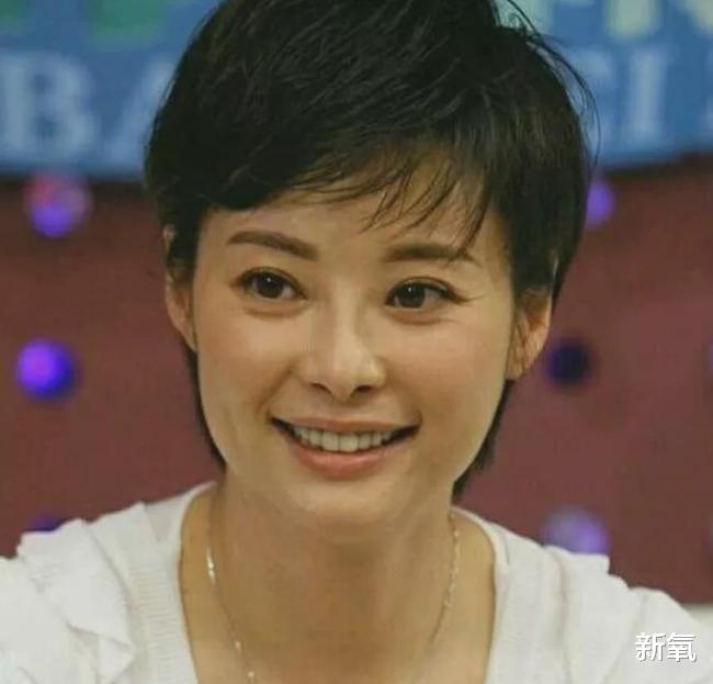 郑爽|原生家庭伤害太大，造就包含郑爽在内的娱乐圈四大疯王？