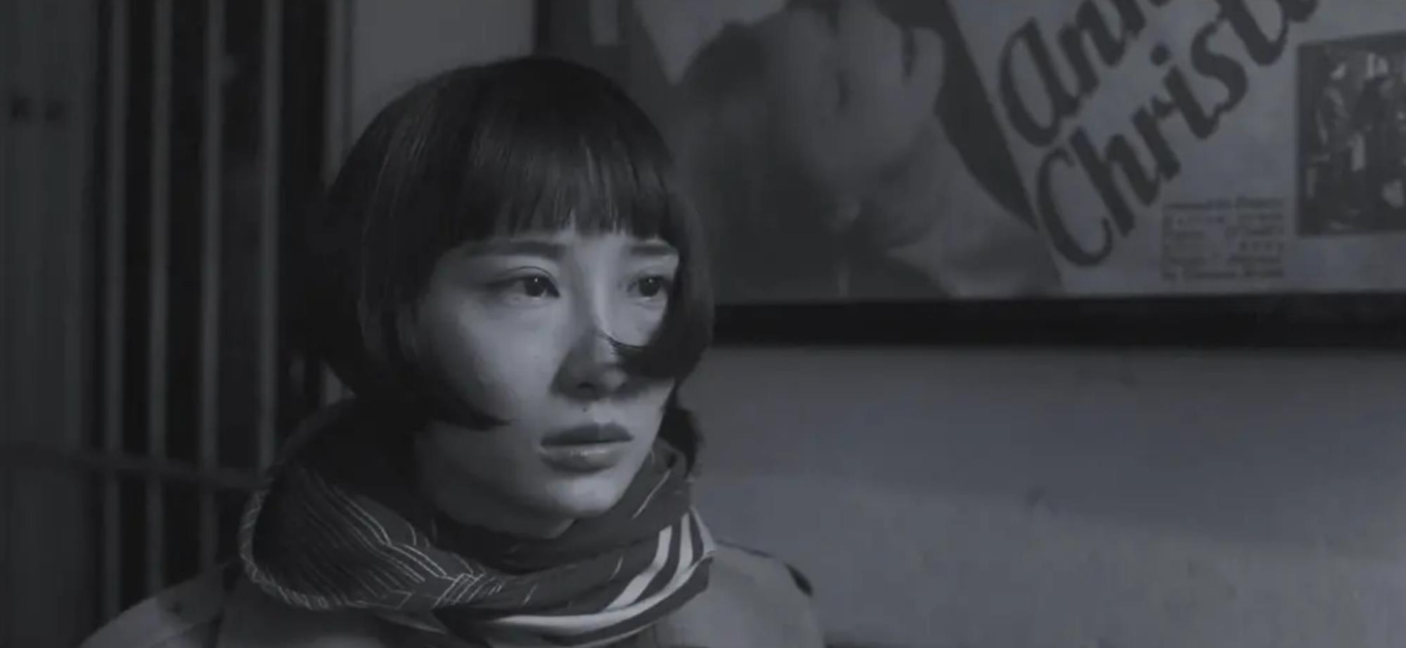 巩俐|首部电影就能和巩俐演对手戏，这个新人女演员，什么来头？