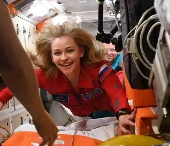 国际空间站 这边神舟十三号上天，那边国际空间站又出事了！调姿失控导致失位